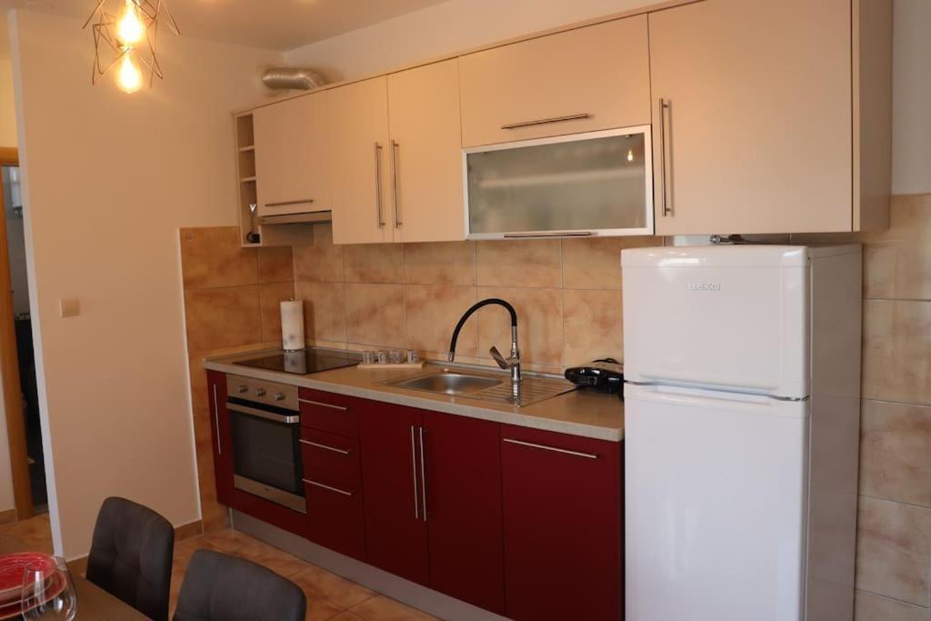 Apartments Kikaso - Near Mall Of Split, Free Parking Exterior photo
