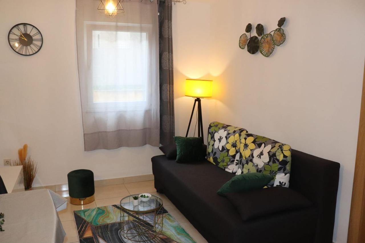 Apartments Kikaso - Near Mall Of Split, Free Parking Exterior photo