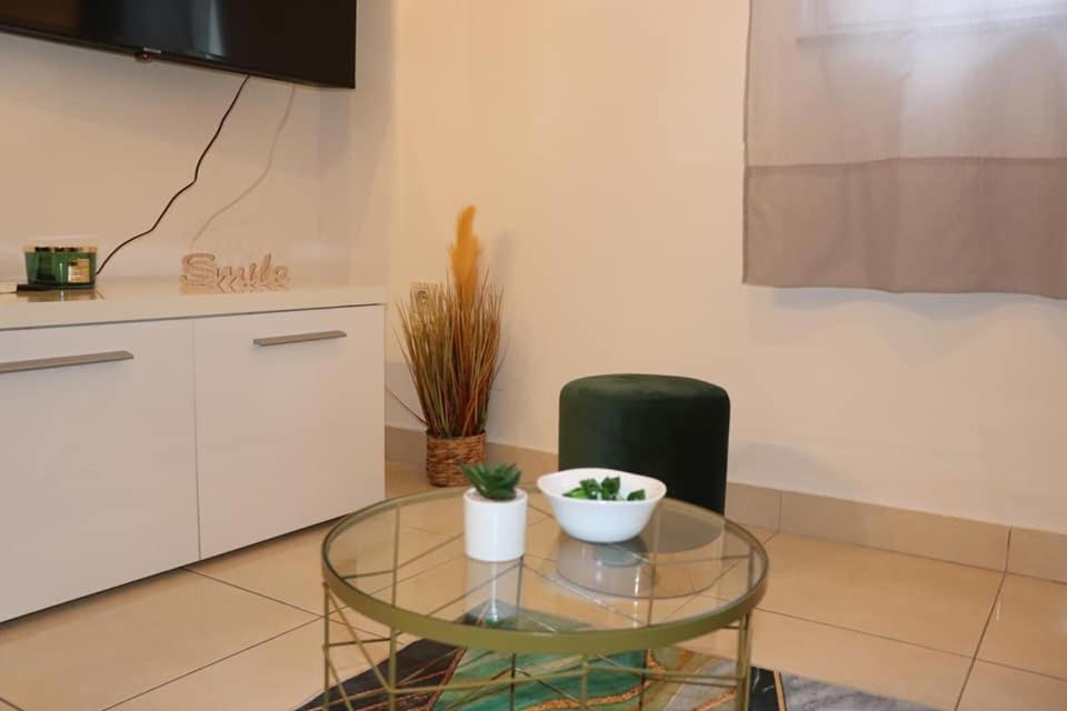 Apartments Kikaso - Near Mall Of Split, Free Parking Exterior photo