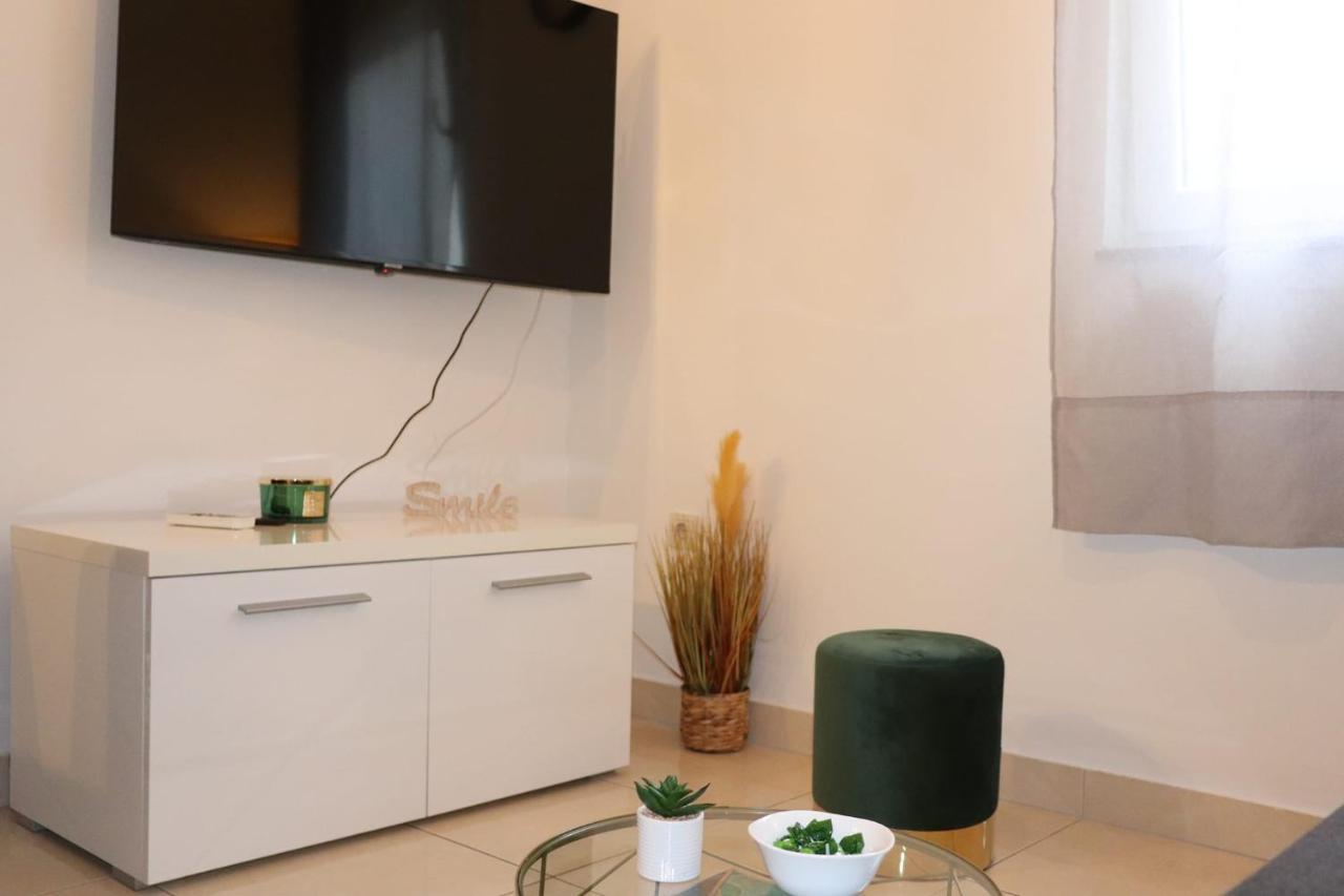 Apartments Kikaso - Near Mall Of Split, Free Parking Exterior photo
